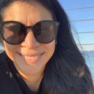 Meet your Posher, Abigail